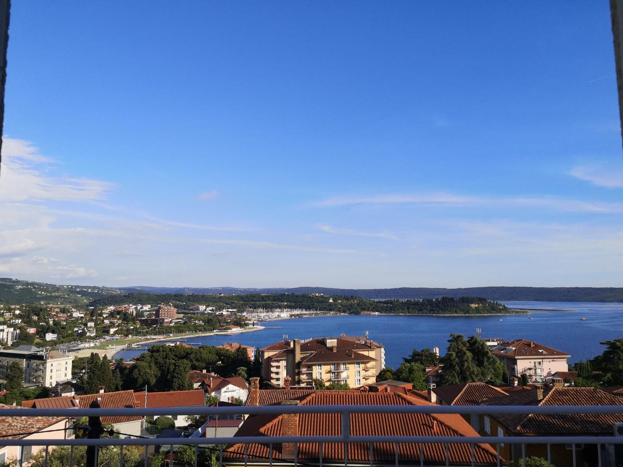 Appartement Bazilij Seaview à Portorož Extérieur photo